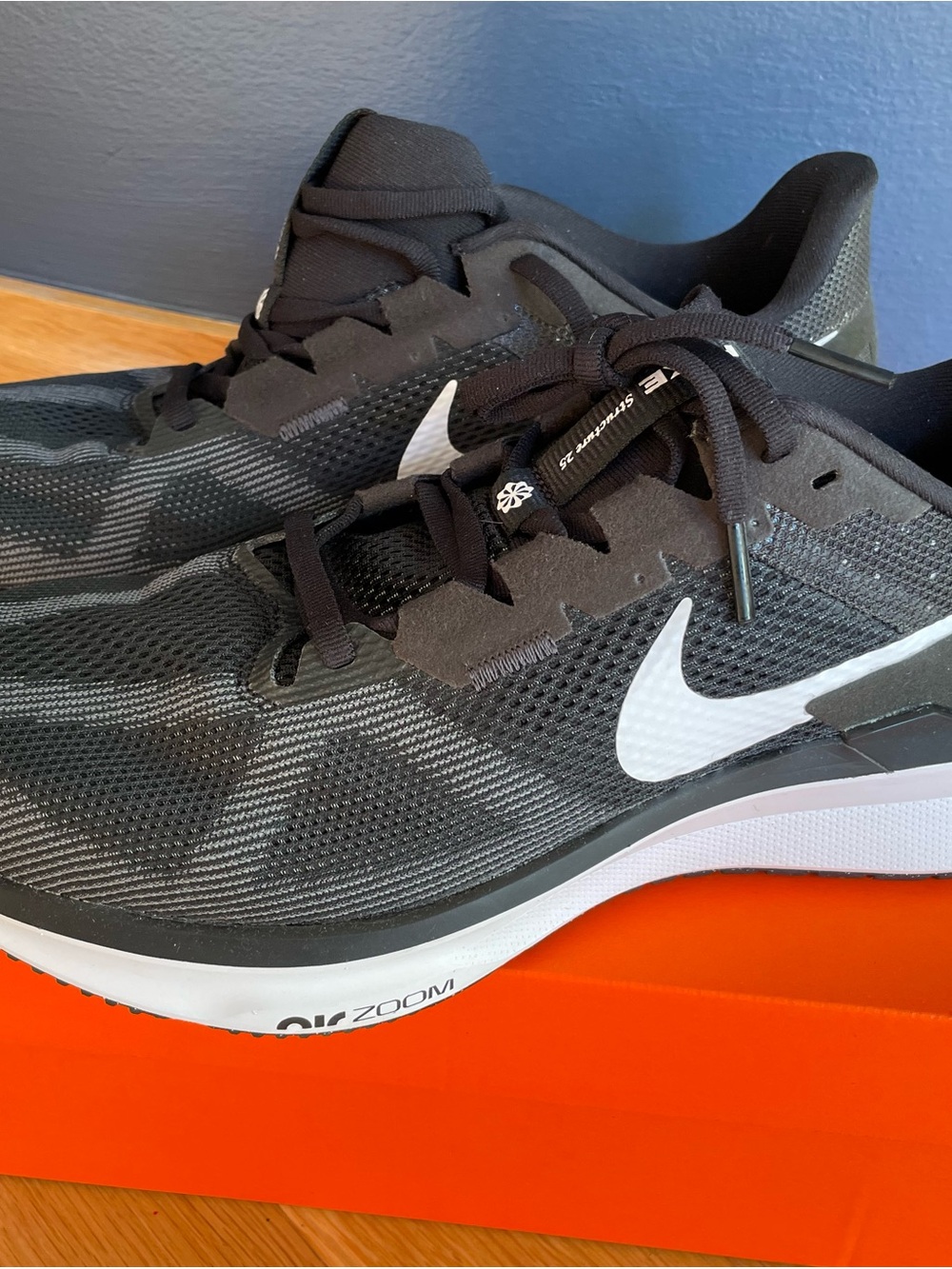 Nike Air Zoom Structure 25 Running Shoes size 12 NIB